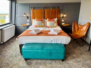 The Hebridean - Rooms & Apartments客房内的一张或多张床位