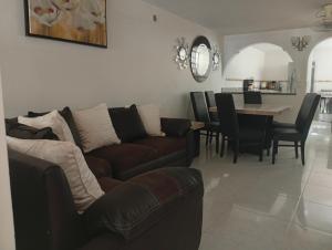 Χώρος καθιστικού στο casa sector K