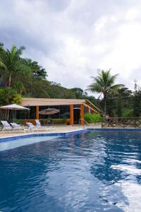 Bazén v ubytování Matiz Igaratá Resort, Spa e Eventos nebo v jeho okolí