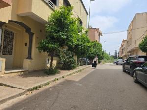 Khu vực xung quanh gần căn hộ +4 ảnh