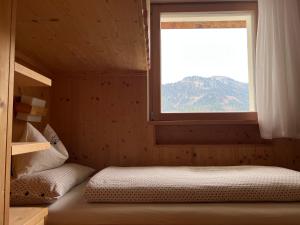 Nespecifikovaný výhled na hory nebo výhled na hory při pohledu z apartmánu + 9 fotografií