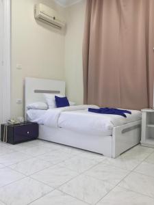 Gallery image of Crown Hotel royal in Cairo +22 photos