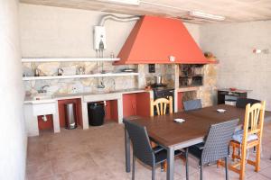 Η κουζίνα ή μικρή κουζίνα στο Casa PARADA
