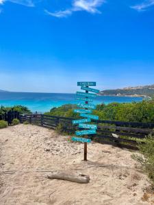 サン・パスクアーレにあるCasa San Pasquale panoramica e tranquillaのギャラリーの写真 +23枚の写真