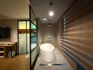 Et badeværelse på Venice Hotel + 61 billeder