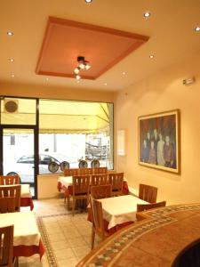 Restoran atau tempat makan lain di Hotel Avra