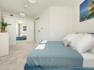 Ένα ή περισσότερα κρεβάτια σε δωμάτιο στο Apartment in Pobierowo near Baltic Beach +17 φωτογραφίες