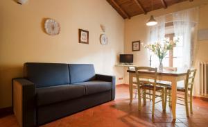 Posedenie v ubytovaní Agriturismo Le Buche di Viesca