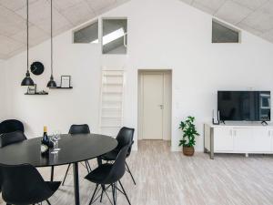 Et tv og/eller underholdning på 4 star holiday home in Børkop