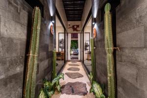 Billede fra billedgalleriet på 4 Bed with pool Padang Padang Indah Villa i Uluwatu