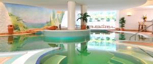 Bazén v ubytování Hotel Landhaus an de Dün nebo v jeho okolí