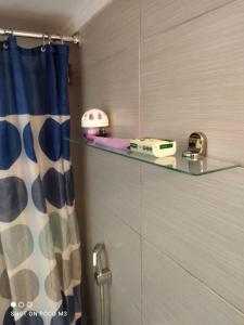 Bilik mandi di Summer Beach House stylish modern luxurious at Riviera Aghia Triada near city of Thessaloniki +11 gambar