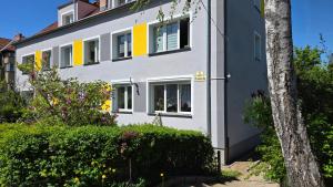 Vonkajšia záhrada v ubytovaní APARTAMENT NA WZGÓRZU