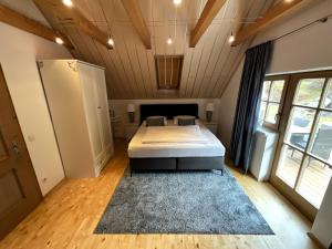 Posteľ alebo postele v izbe v ubytovaní Ferienwohnung Aigner