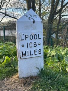 基斯利CANALSIDE Lovely location Walking distance to East Riddlesden Hall close to Worth Valley Railway , Haworth, Skipton, Ilkley & backs on to the Leeds-Liverpool Canal的相册照片
