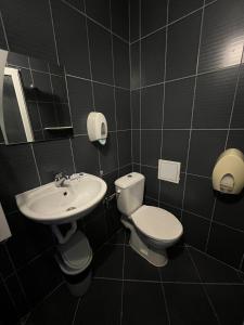 Gambar di galeri bagi Хотел Устра di Kŭrdzhali