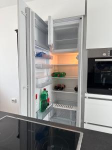 Kuchyň nebo kuchyňský kout v ubytování Apartments Madzari - Ciovo - Pool