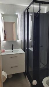 Φωτογραφία από το άλμπουμ του JOY02 Banana Bliss B&B σε Neuchâtel