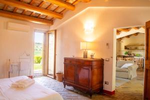 Postel nebo postele na pokoji v ubytování Haus In Ostra Mit Privatem Pool + 28 fotografií