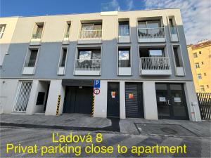The building in which Az apartmant is located