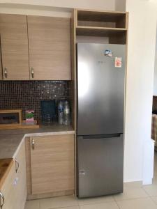 Η κουζίνα ή μικρή κουζίνα στο Spacious Villa near the Beach