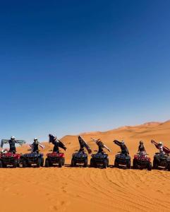 Fotografie z fotogalerie ubytování Glamping Under Stars v destinaci Merzouga