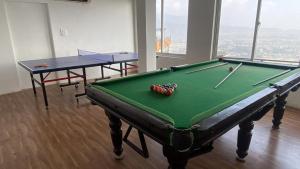 Biliár nebo kulečník v ubytování Cherry villa