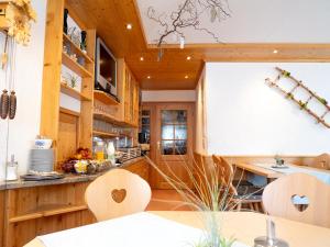 Kuchyň nebo kuchyňský kout v ubytování Pension Waldwinkel + 26 fotografií