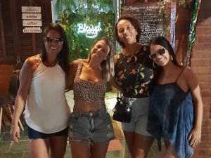 入住HOSTEL em Itaipuaçu próximo a praia e terminal da rua 01的客人