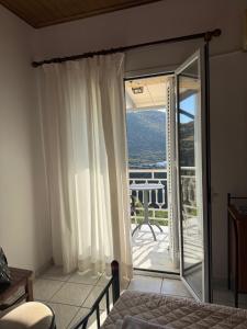 Nespecifikovaný výhled na hory nebo výhled na hory při pohledu z apartmánu