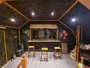 Istumisnurk majutusasutuses Загородный дом