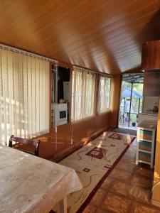 Voodi või voodid majutusasutuse Загородный дом toas