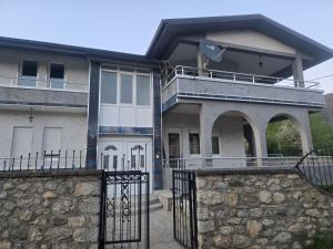 Το κτήριο όπου στεγάζεται  το bed & breakfast