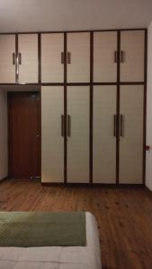 Gallery image of VERY Posh SF 2BHK - Heart of Py- 2KM to main beach JOY in Puducherry +19 photos