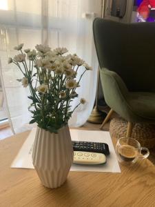 Część wypoczynkowa w obiekcie Apartament NANO z klimatyzacją