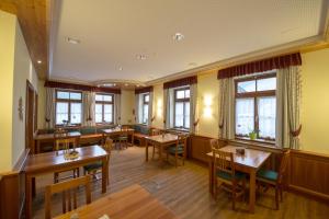 Restaurace v ubytování Gasthof Hofbauer