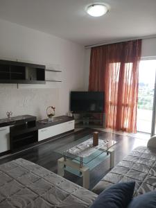 TV a/nebo společenská místnost v ubytování Apart hotel St.Pijerre