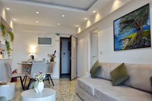 Χώρος καθιστικού στο Sykea Luxury Apartment