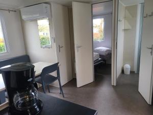 Φωτογραφία από το άλμπουμ του Mobile home σε Talmont +13 φωτογραφίες