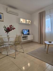 Photo de la galerie de l'établissement Apartmani Pavlinović, à Makarska