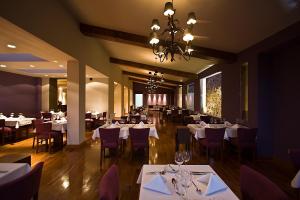 Restavracija oz. druge možnosti za prehrano v nastanitvi Hotel Huacalera