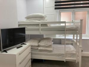 Fotografie z fotogalerie ubytování Sunny Side Apartment Swanage town centre v destinaci Swanage