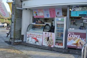 Fotografie z fotogalerie ubytování Sunny Side Apartment Swanage town centre v destinaci Swanage