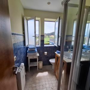 Χώρος καθιστικού στο casa indiana en A Guarda con piscina