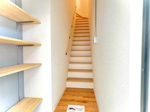 תמונה מהגלריה של Neighbor's Hotel 五日市コイン通り בהירושימה