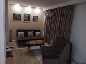 Posezení v ubytování Apartman Boračko jezero LOTUS