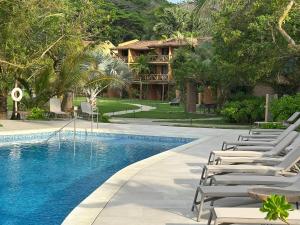 Bazén v ubytování Sietemares Ecoposada & Spa nebo v jeho okolí