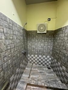 Koupelna v ubytování Metro City Hotel