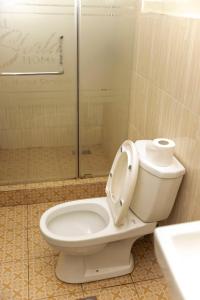 Gallery image of Executive 2 Bedroom RealShala East Legon Hills in Maijaw +51 photos