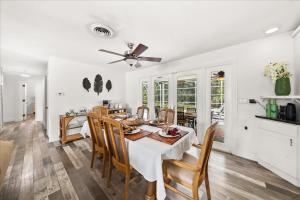 Foto sihtkohas Cocoa Beach asuva majutusasutuse Palm Paradise galeriist
